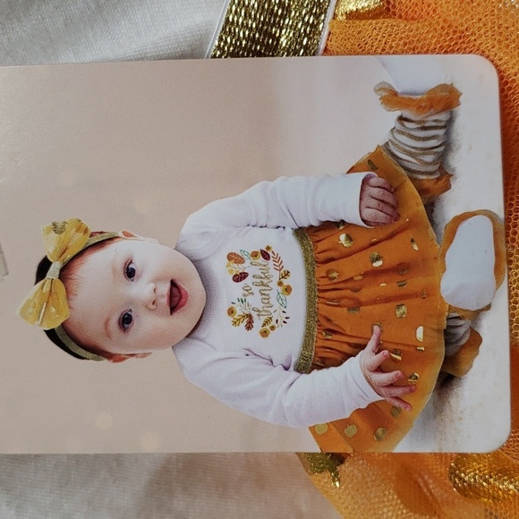 Baby Essentials 4-piece "so thankful" Dress Me Up Set - Picture 2 of 6